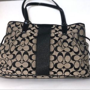 Beautiful Coach Bag with Black leather